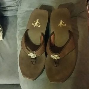 Women's size 9 Brown wedge sandals